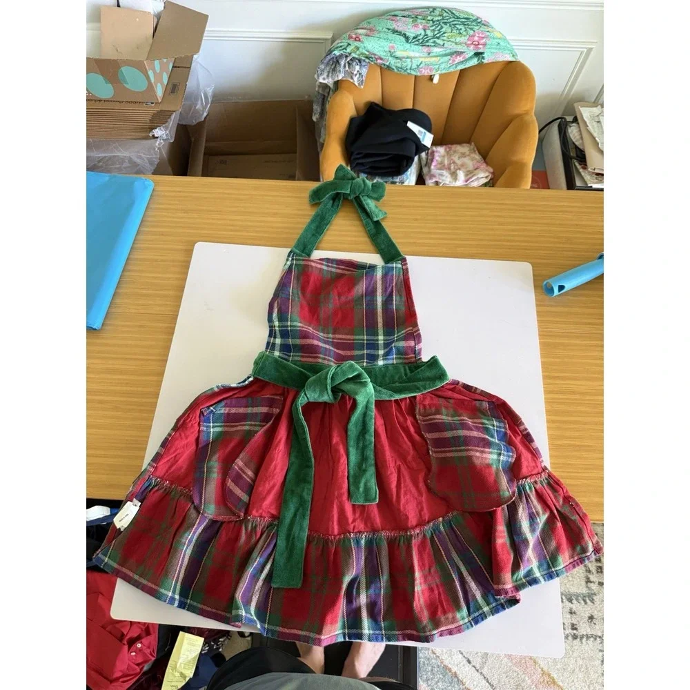 Sur La Table Apron Plaid Ruffle Christmas Holiday Tartan Velvet Trim Smallish
